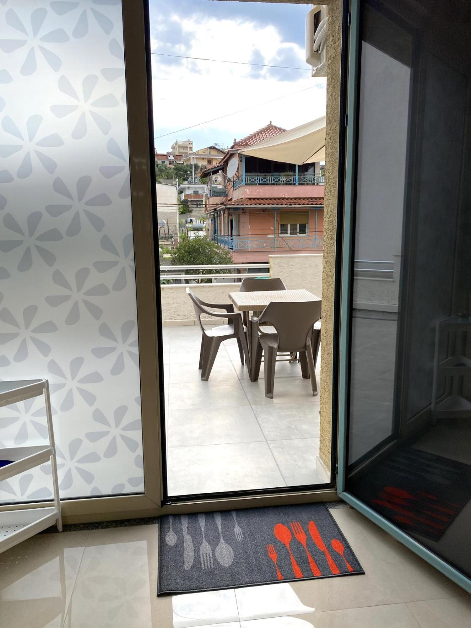 Tinas Rooms Durrës Buitenkant foto